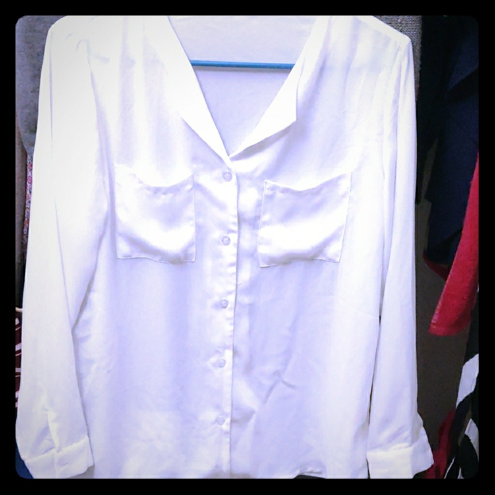 Loose casual shirt